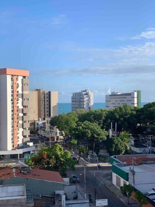 Apartamento Studio No Coracao Da Ponta Verde. Apartamento *