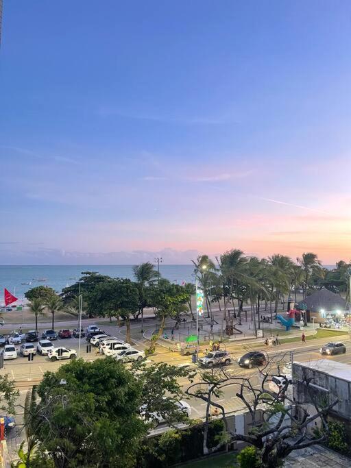 Apartamento Flat Beira-mar Em Pajucara - *