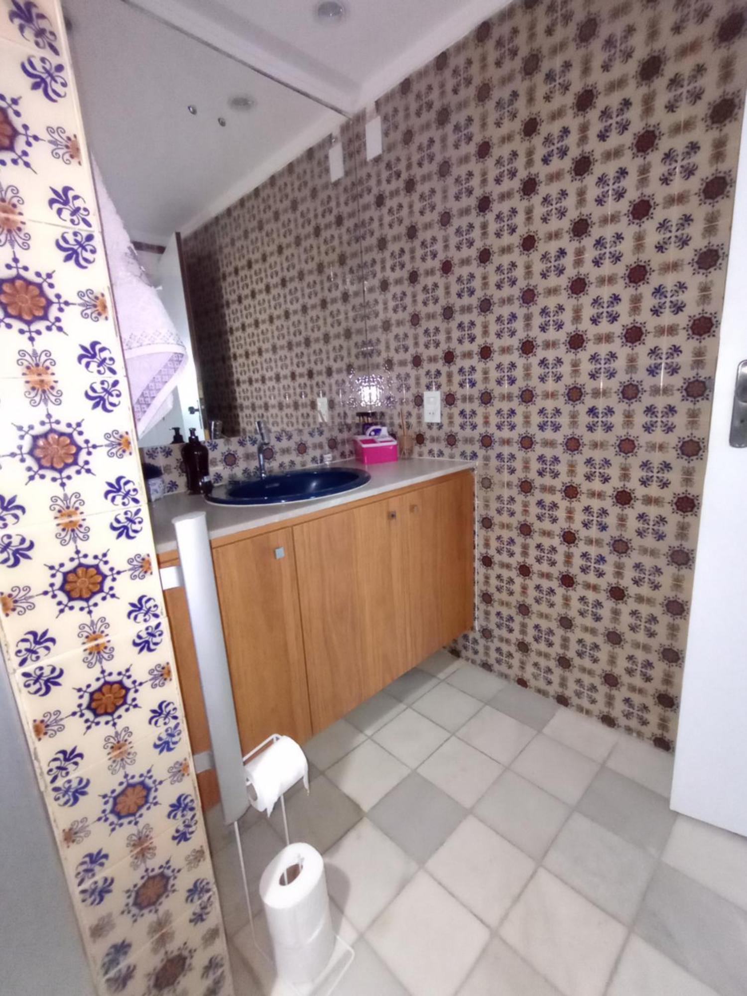 Quarto Em Apto Compartilhado Beira Mar *