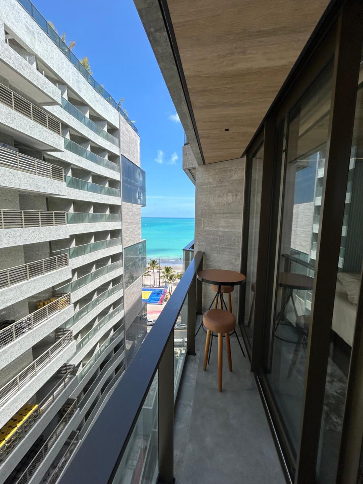 Apartamento New Time Beira Mar 1101