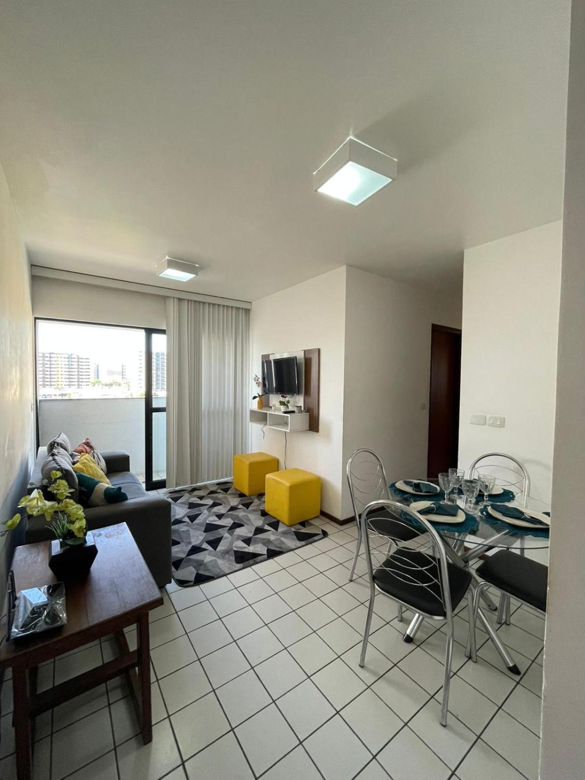Apartamento De 3 Quartos Na Ponta A 500m Da *