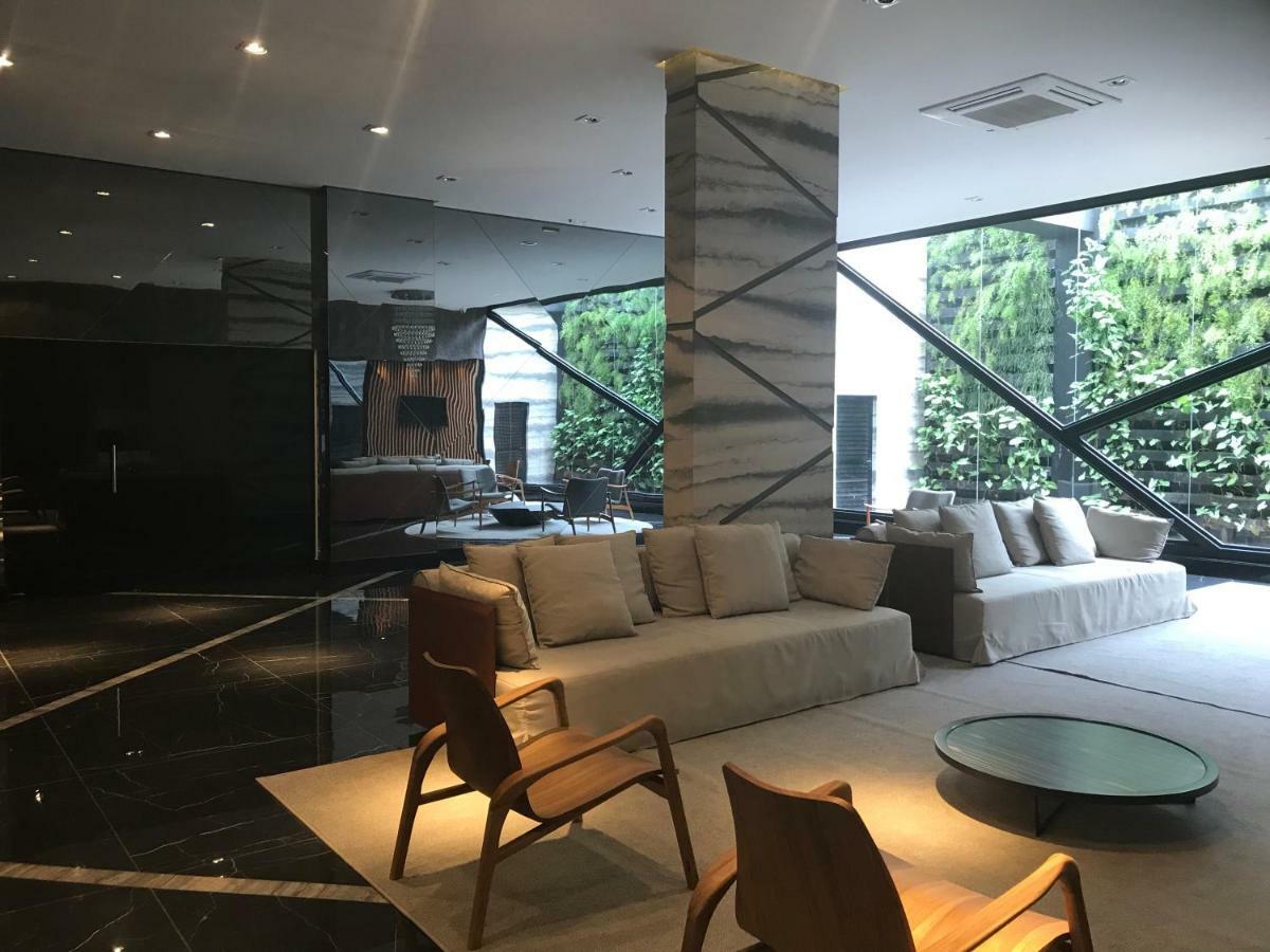 Luxo 710-quarto E Sala Com Varanda De Frente Mar *